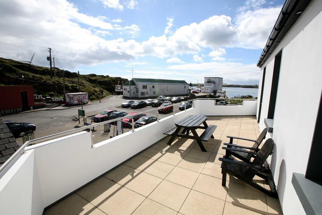 Harbour Front Apartments Burtonport Exteriör bild